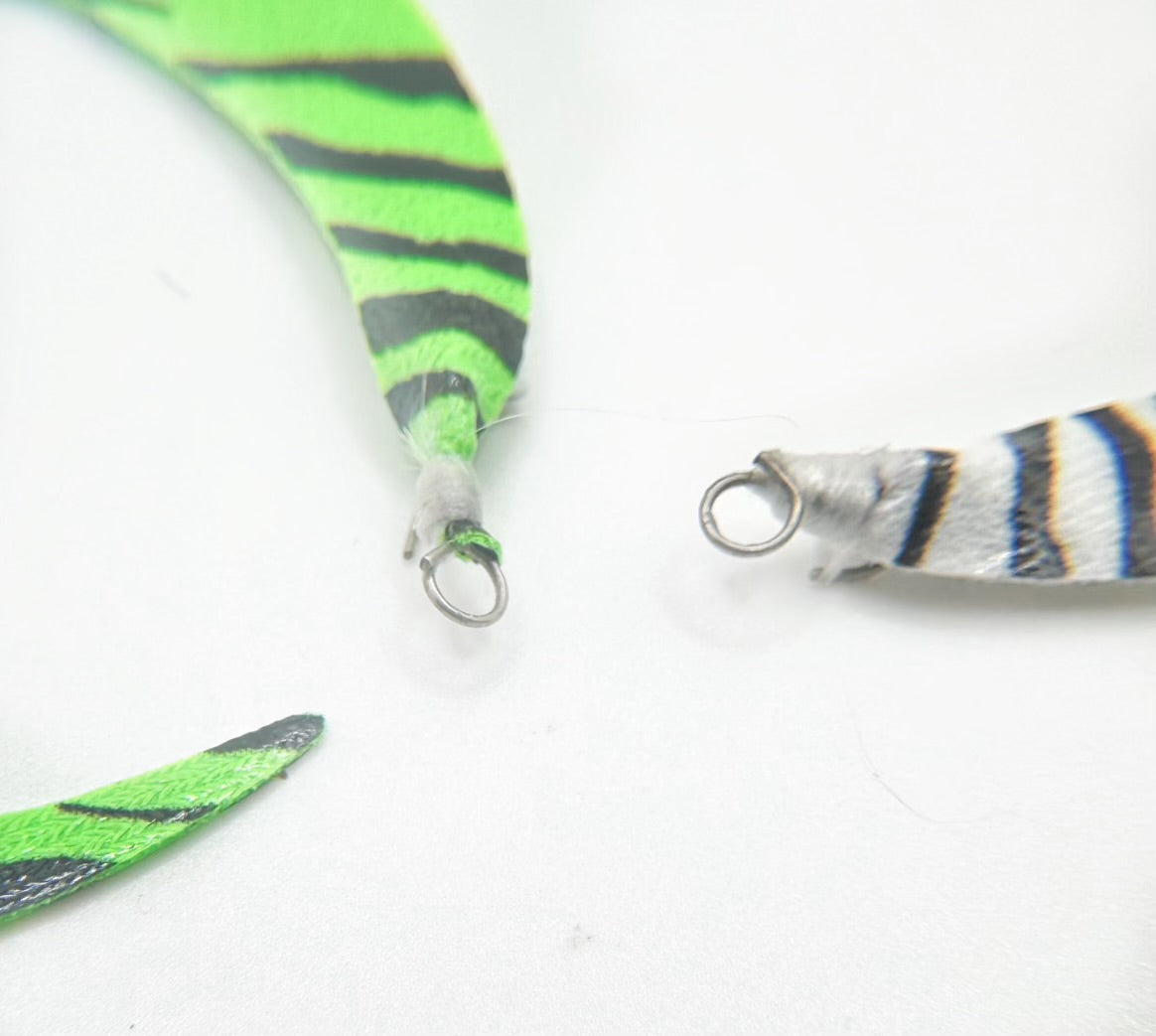 Blended Gray/White Pike Fly With Wiggle Tail 3/0