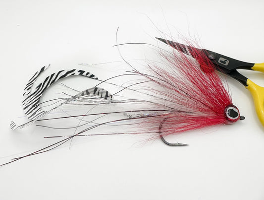 Red & White Pike Fly With Wiggle Tail 3/0