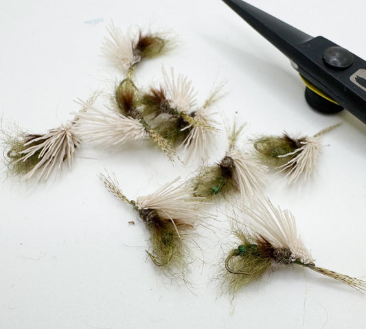 Pulsating Caddis Emerger Olive